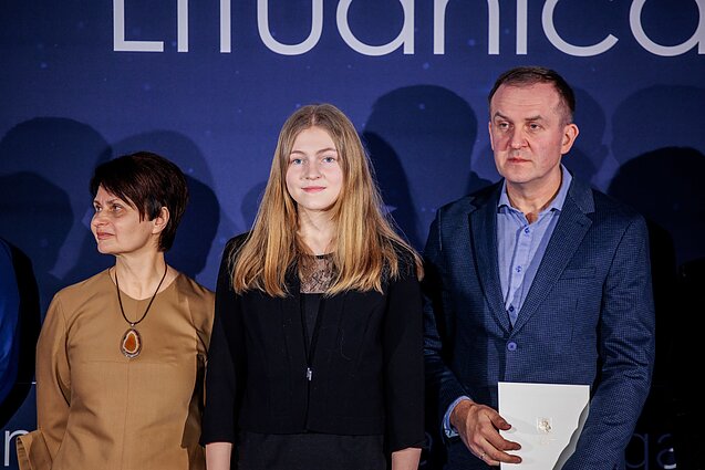 Valdovų rūmuose Vilniuje penktadienį pagerbti medalius tarptautinėse olimpiadose pelnę mokiniai.
