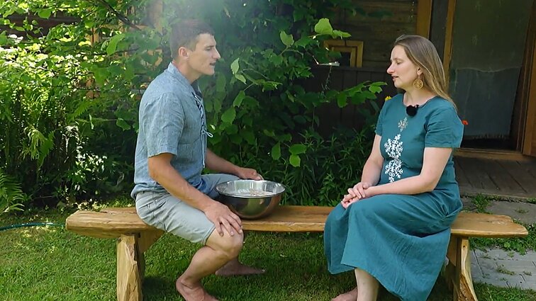 Naminės duonos receptu pasidaliję Milda ir Žymantas: reikia įdėti daug gerų minčių