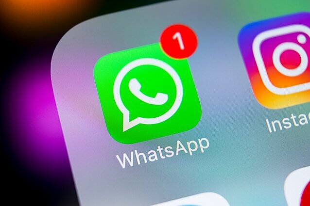 Su Rusija susiję programišiai nusitaikė į viso pasaulio aukštų pareigūnų „WhatsApp“