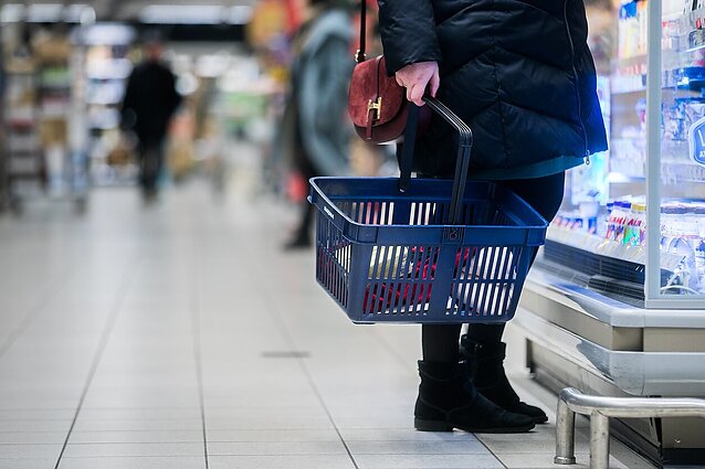 Valdantieji skaičiuoja – per dešimtmetį maisto prekės Lietuvoje pabrango maždaug 70 proc.