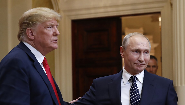 Trumpas žada naujas sankcijas Putinui, jei jis nesiderės dėl taikos