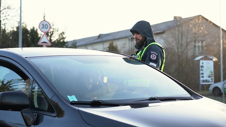 „Įpučiančių promilių netrūksta“: dažniausiai policijos reide fiksuojami pažeidimai