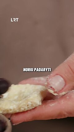 Gardus virtų varškėtukų su šilauoge viduje receptas!