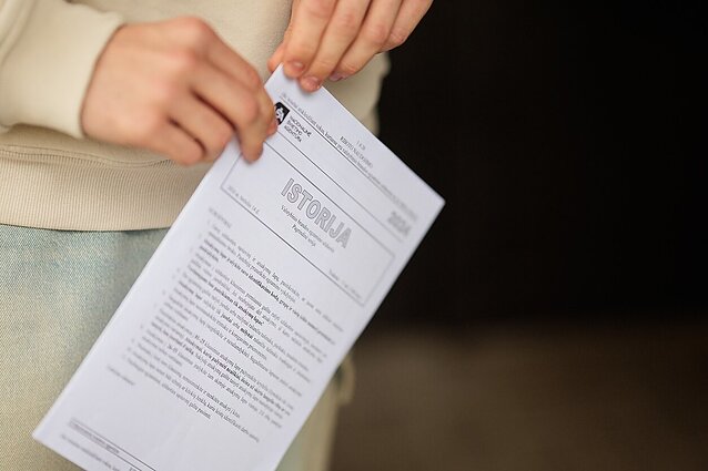 Kalba dėl privalomo istorijos egzamino sutikta skeptiškai: padidins krūvį be jokios naudos