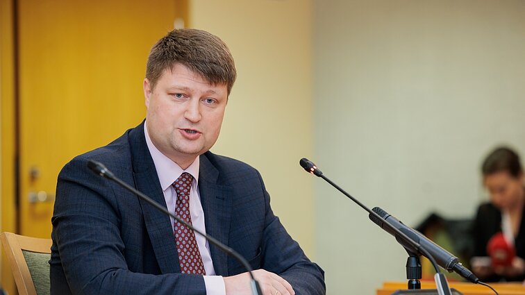 Politologas apie Gavrilovo pasitraukimą: reakcija į kritiką prorusiškumu būdavo pavėluota