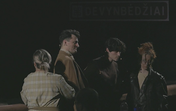 „Devynbėdžiai“