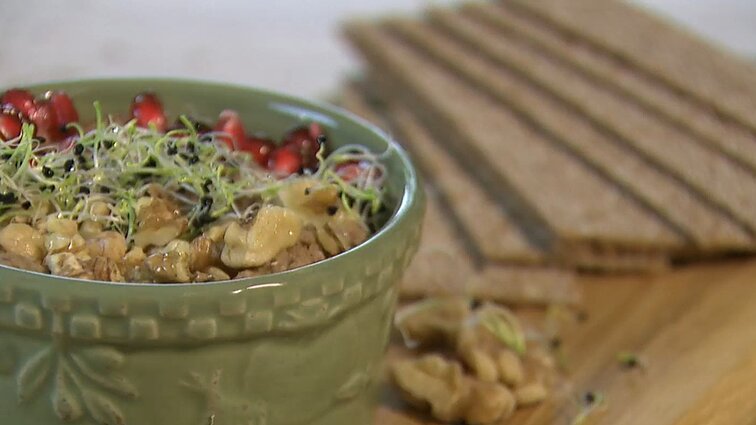 Bus puiki pusryčių užtepėlės alternatyva: augalinio grybų ir pupelių pašteto receptas