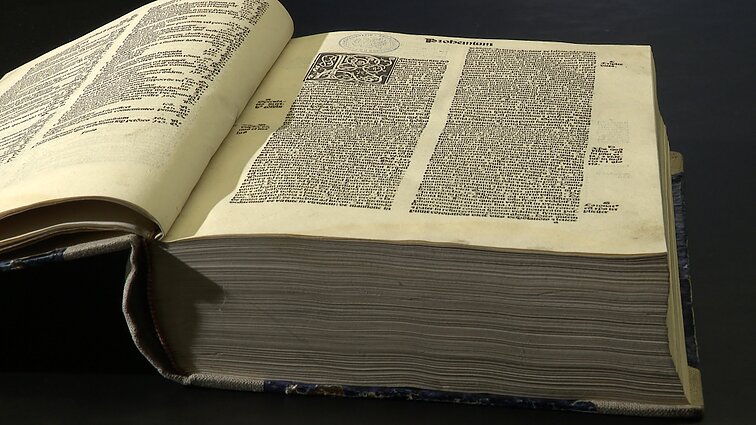 Nacionalinėje bibliotekoje atsitiktinai aptikta 15 a. viena pirmųjų spausdintinių knygų