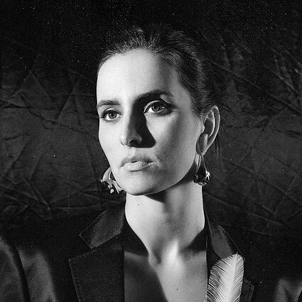 Ieva Dumbrytė. „Negrįžtantys“: išsitrina gyvųjų ir mirusių pasaulio ribos, laikas ir erdvė