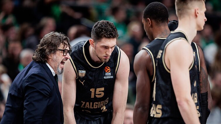 Eurolygoje stringantis „Žalgiris“ visą savo apmaudą išliejo dvikovoje su „Wolves“