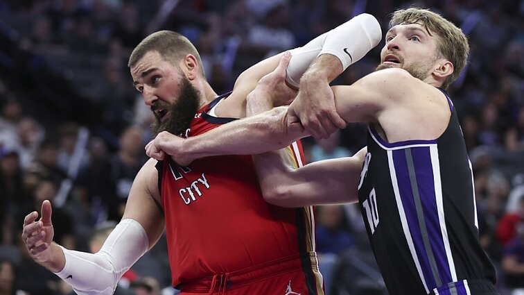 Į „Kings“ ekipą iš Vašingtono „Wizards“ mainų būdu atkeliauja Jonas Valančiūnas