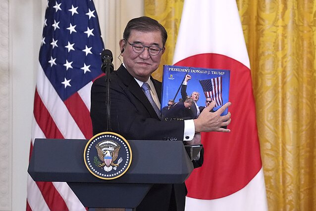 Japonijos ministras pirmininkas Shigeru Ishiba ir JAV prezidentas Donaldas Trumpas