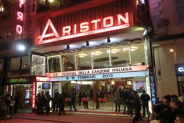Teatr Ariston – siedziba Festiwalu od 1977 Teatr Ariston – siedziba Festiwalu od 1977