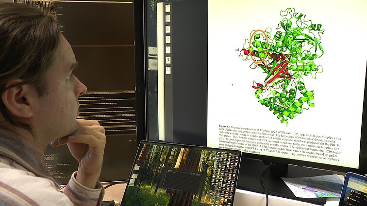 Naujas žvilgsnis į baltymus: Vilniaus universiteto bioinformatikai apdovanoti premija