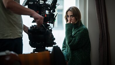 Augustė Ona Šimulynaitė klipo filmavimo aikštelėje Augustė Ona Šimulynaitė klipo filmavimo aikštelėje