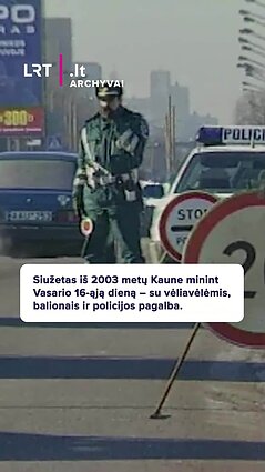 Siužetas iš 2003 metų Kaune minint Vasario 16-ąją dieną