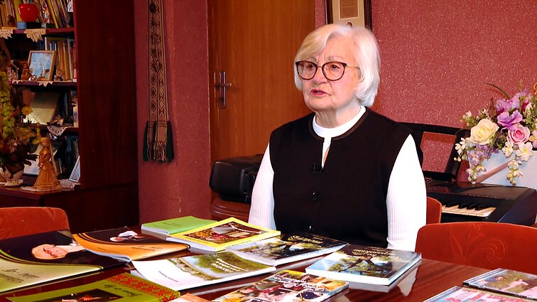 Ansamblio „Alasėlis“ siela Genovaitė Švabienė sustoti neketina: kursiu tol, kol pajėgsiu