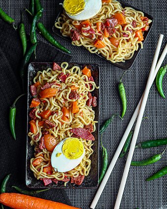 Azijietiškos salotos, asociatyvi nuotr.