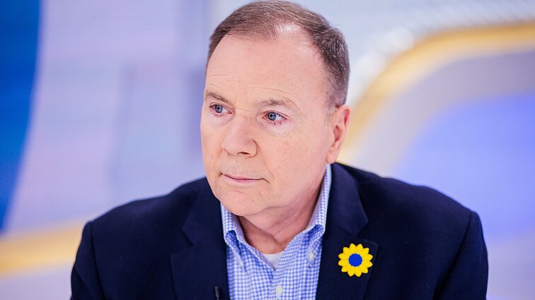 Dienos tema. Benas Hodgesas (su vertimu į gestų k.)