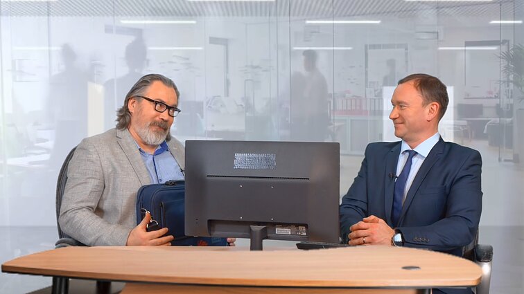 Dviračio žinios. Vieno langelio ministerija: monetų taromatai