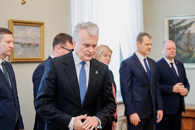 Gynybos finansavimo planą su partijomis aptaręs Nausėda: nematau apokaliptinio scenarijaus