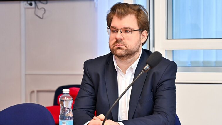Bartoševičiui siūlant skirti 10 metų kalėjimo, jo advokatas tikina – bausmė neadekvati