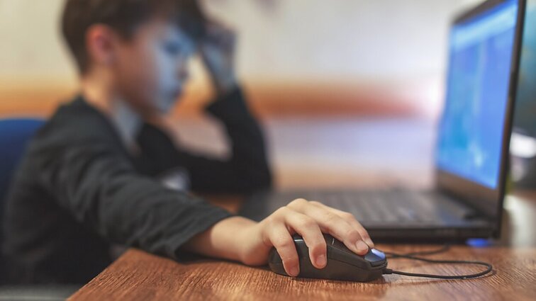 „Kiekis neramina“: auga kibernetinių patyčių skaičius