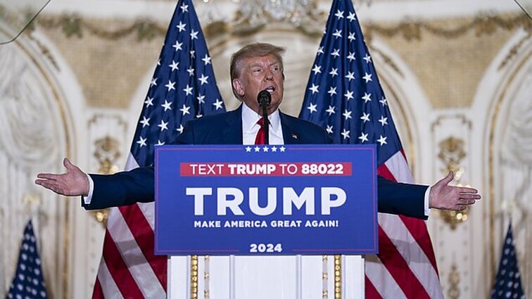 Trumpo politiką įvertinęs ekspertas: jei JAV būtų žmogus, kakta jau būtų kruvina