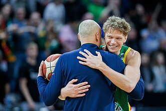 Mindaugas Kuzminskas, Rimas Kurtinaitis, Europos krepšinio čempionato atranka: Lietuva – Estija
