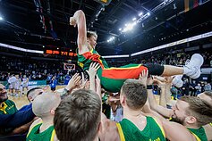 Mindaugas Kuzminskas, Europos krepšinio čempionato atranka: Lietuva – Estija