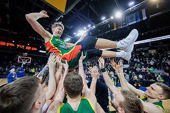 Mindaugas Kuzminskas, Europos krepšinio čempionato atranka: Lietuva – Estija