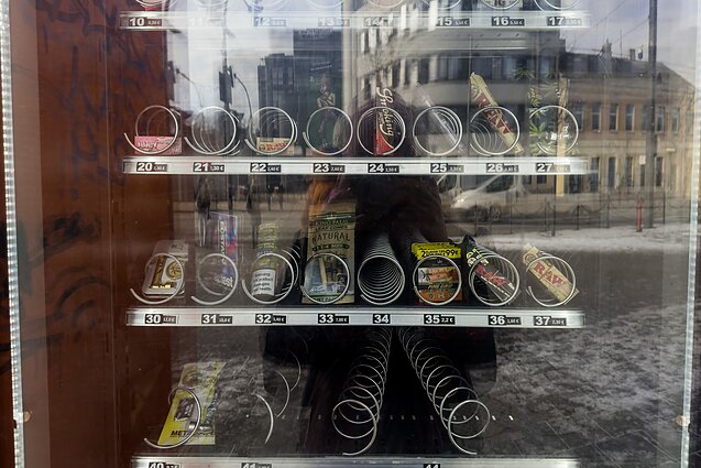 Rūkymui skirtų prekių automatas