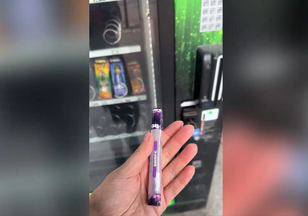 Kaune – automatai rūkoriams: pilnamečiams skirtos prekės tapo prieinamos visiems