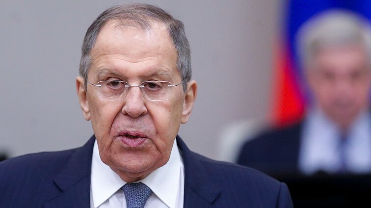 Politologas apie Rusijos tikslus, paliaubų su Ukraina klausimu: normali derybinė pozicija