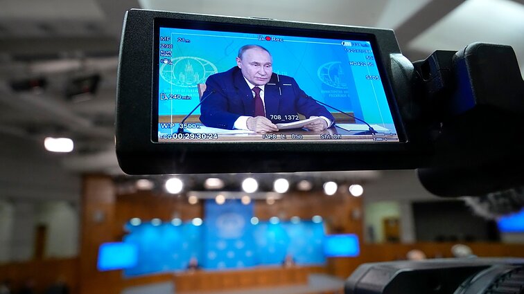 Ekspertas apie propagandą Rusijoje: ten Lietuva – žlugusi valstybė, kurios neverta ginti