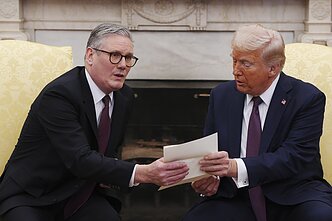 K. Стармер і Д. Трамп K. Стармер і Д. Трамп