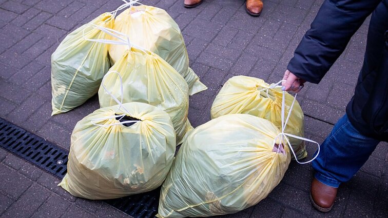 Gyventojai privalo rūšiuoti tekstilę: bauda gresia iki kelių šimtų eurų