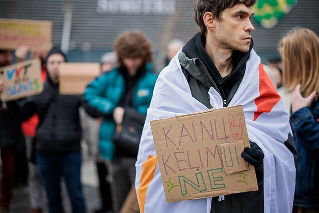 Sostinėje – antras protestas prieš autobusų bilietų branginimą