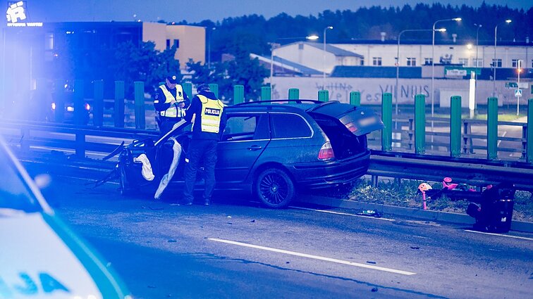 BMW vairuotojai – įžūlesni kelyje? Mokslininkas tai sieja su neurotiškumu, kiti tuo netiki