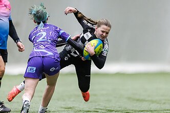 Vilniuje praūžė tarptautinis moterų regbio-7 turnyras: vyravo šaltis ir kieta kova