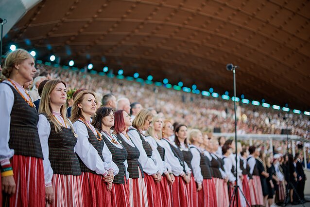 Populiarėja lietuvių liaudies dainos: dainuoja ne tik vyresnioji karta, bet ir jaunimas