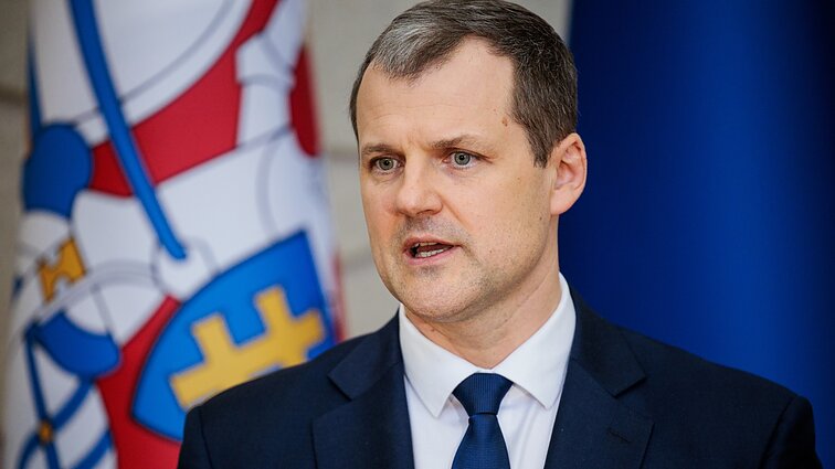 Paluckas ragina pasilaikyti kandžius komentarus apie JAV: nereikia kategoriškų pareiškimų