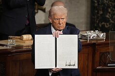 Donaldas Trumpas Vašingtone, 2025 m. kovo 4 d.