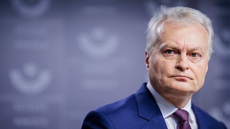 Nausėda po susitikimo su Skverneliu: Seimo pavasario sesijos prioritetas – gynyba