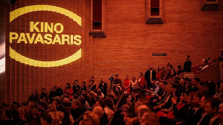 Prasidėjo 30-asis „Kino pavasaris“: žiūrovus kviečia į išskirtinį atidarymo savaitgalį LNDT