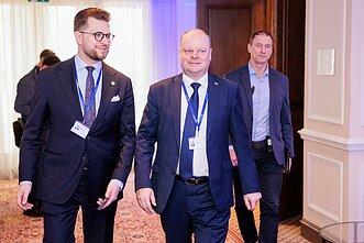 Valdančioji demokratų sąjunga „Vardan Lietuvos“ šeštadienį renkasi į suvažiavimą