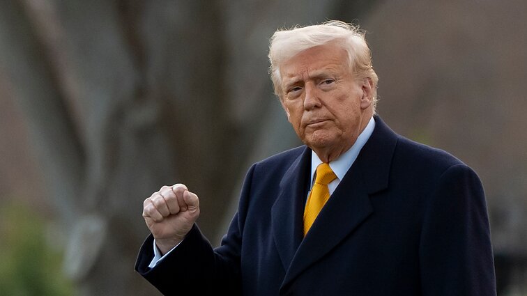 Įvertino JAV auksinių vizų programą: daugiau žalos, nei naudos bendrajam produktui