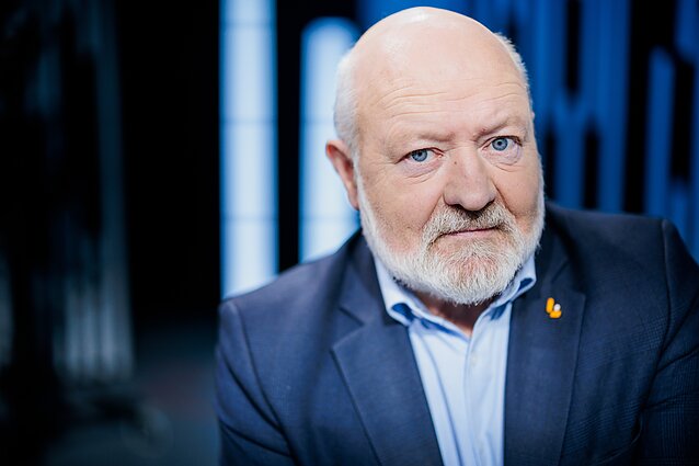 Eugenijus Gentvilas Eugenijus Gentvilas