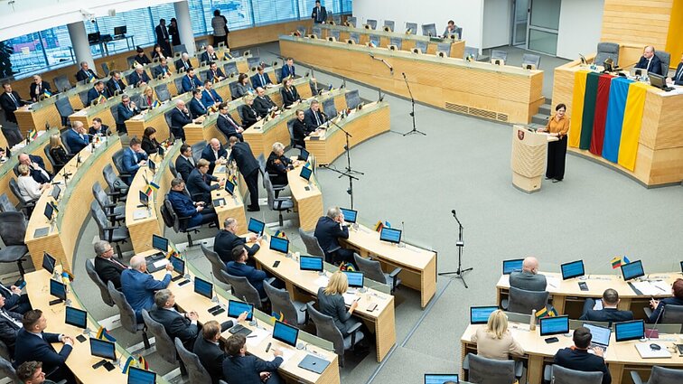 Prasidėjo Seimo pavasario sesija: tarp pagrindinių temų – įtampa valdančioje koalicijoje
