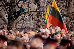 Kovo 11-oji. Trijų Baltijos valstybių vėliavų pakėlimo ceremonija Nepriklausomybės aikštėje